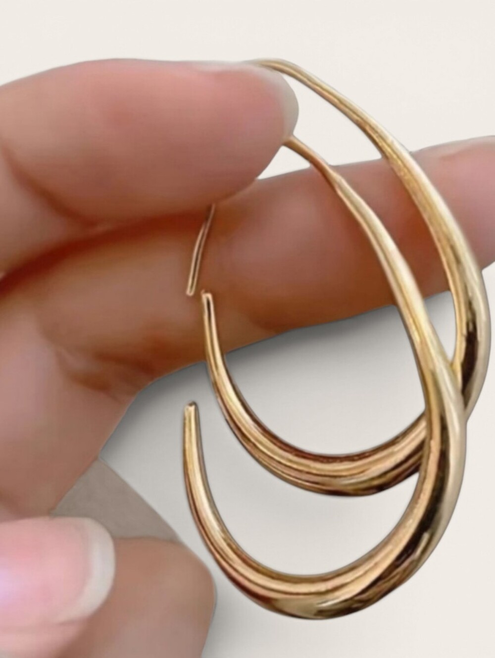 18k gold plated oval drop earrings; nwot